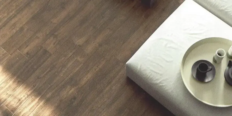 Walnut wood-effect tiles
